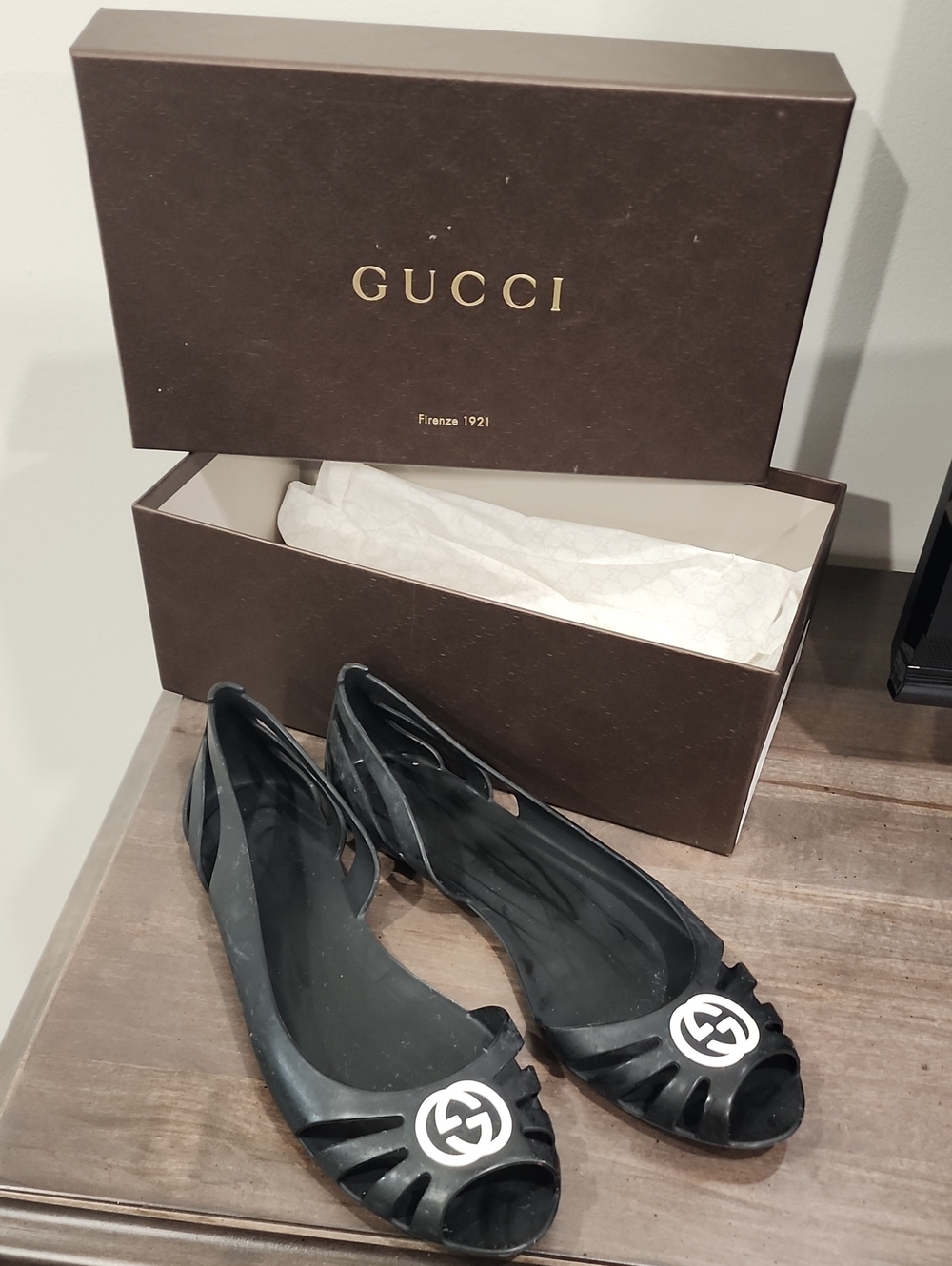 Gucci Black Women's Jelly Peep-Toe Flats with Silver Logo